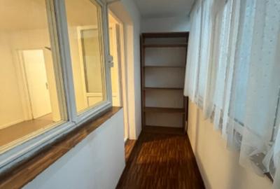 Proprietar, apartament 3 camere zona Berceni Sector 4 - 9