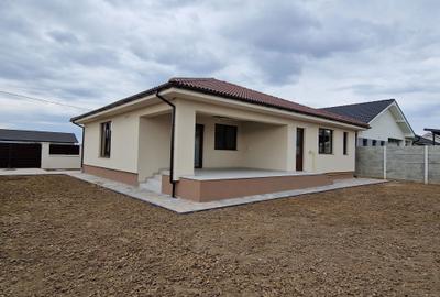 Casă cu 4 camere în Sântandrei - 6