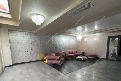 Casă individuală cu 7 camere cu Canalizare în Lipovei - 1