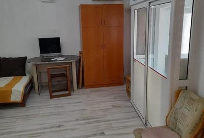 Garsonieră nedecomandată în Central - 1