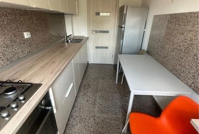 Apartament cu 2 camere decomandat în Crângași - 6