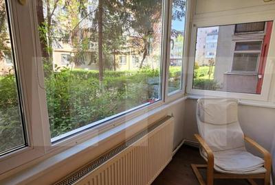 Apartament cu 3 camere, parter -Sf.Gheorghe - 2