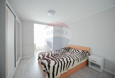 Casă cu 8 camere cu Teren 500 Mp în Iosia - 46