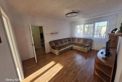 Apartament cu 3 camere semidecomandat în Astra - 10