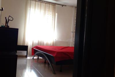 Apartament cu 3 camere decomandat în Drumul Taberei - 15