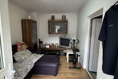 Casa+ Teren de Vanzare Strada Dragomiresti 28 Casa+ Teren de Vanzare Strada Dragomiresti 28 - 11