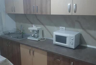 Apartament cu 3 camere decomandat în Central - 8