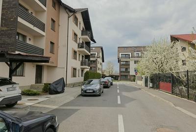 Garsonieră decomandată, mobilată în Tractorul - 23