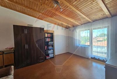 Casă cu 2 camere cu Teren 719 Mp în Central - 4