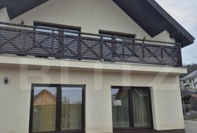 Exclusivitate! Casa de vanzare, cu 6 camere, 155 mp, zona Un - 13