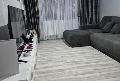 Apartament cu 3 camere decomandat în Aradului - 2