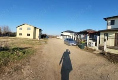 Teren de 650 mp, în Săftica - 1