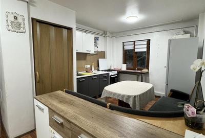 Apartament cu 2 camere decomandat în Central - 1