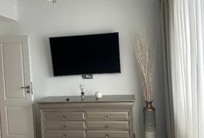 Apartament cu 3 camere, mobilat în Palazu Mare - 9