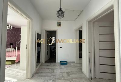 Casă cu 4 camere în Roșu - 6