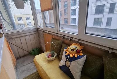 Apartament cu 2 camere decomandat în Central
