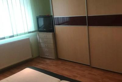 Inchiriez1cam intro vila pentru 1 persoana in zona complexul studentesc - 6