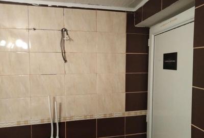 Casă cu 2 camere cu Teren 40 Mp în Central - 2