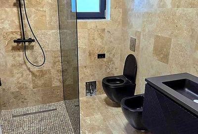 Casă cu 4 camere cu Teren 500 Mp în Central - 13