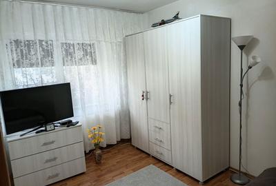 Apartament cu 2 camere decomandat în Central - 8