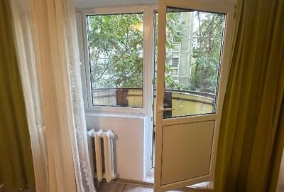 PROPRIETAR - Garsonieră decomandată 2/8 Militari, Teatrul Masca 41mp (cu balcon) - 4