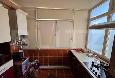 Apartament cu 3 camere decomandat, mobilat în 1 Mai - 5