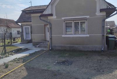 Casă cu 2 camere în Central - 2