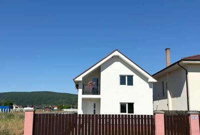 Casă cu 4 camere în Gilău - 5