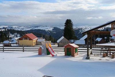 Cabana din barne de lemn, Apuseni, Marisel Cluj - 2