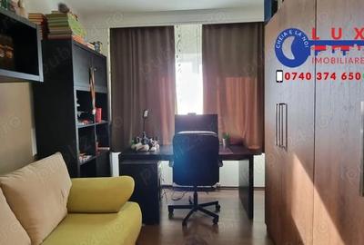 Apartament cu 3 camere decomandat în Babadag - 5