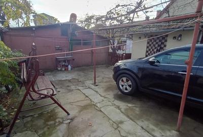 Proprietar inchiriez casa 2 cam, zona Lunei - 3