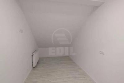 Apartament cu 4 camere semidecomandat în Central - 2