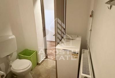 Garsonieră decomandată, mobilată în Fabric - 8