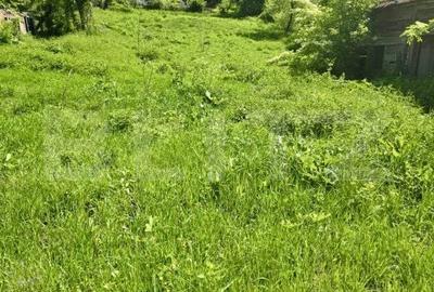 Teren de 1609 mp, în Central