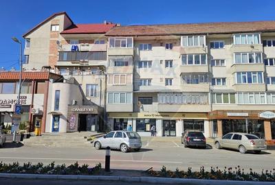 Apartament cu 2 camere decomandat în Central - 2
