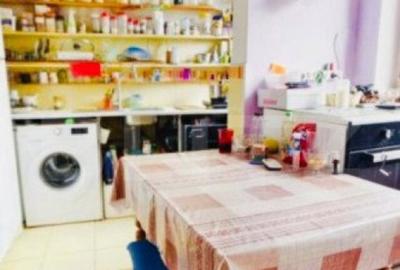 Casă cu 7 camere cu Teren 215 Mp în Bartolomeu - 3