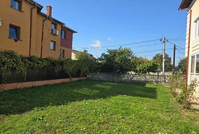 Casă cu 8 camere cu Teren 400 Mp în Eforie - 2