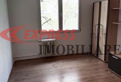 Apartament cu 3 camere decomandat în Titan