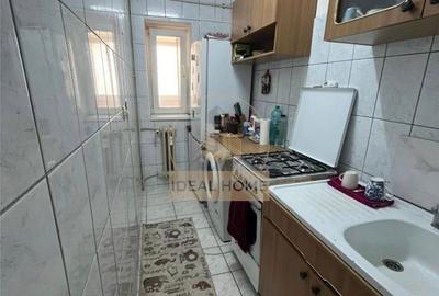 Garsonieră decomandată în Copou - 2