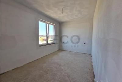 Casă cu 4 camere cu Teren 440 Mp în Central - 7
