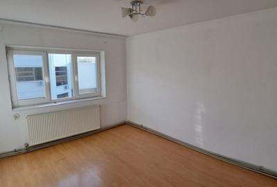 Vanzare apartament 2 camere Romancierilor - 8