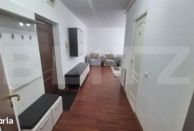 Apartament cu 3 camere în Micro 16 - 12
