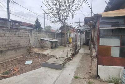 Casă cu 3 camere cu Teren 80 Mp în Central - 2