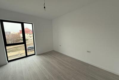 Apartament cu 2 camere decomandat în Soarelui - 9
