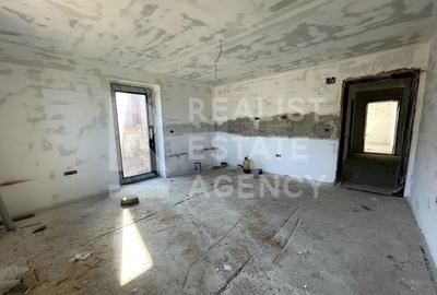 Casă individuală cu 5 camere cu Canalizare în Rediu Mitropoliei - 7