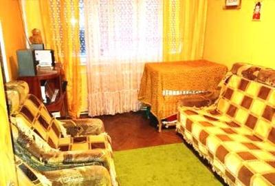 Apartament cu 2 camere semidecomandat în Viziru 1 - 2