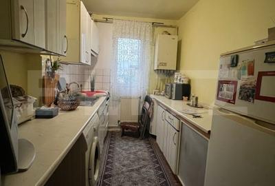 Apartament cu 2 camere, semidecomandat, zona micro 3 - 3