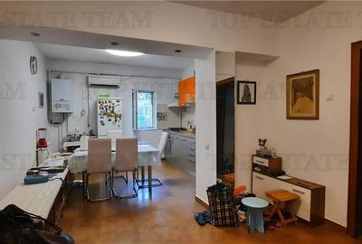 Vanzare apartament 3 camere in Vila Pajura - 3