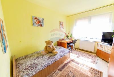 4 camere spatioase, etaj 1, zona verde si linistita - 3