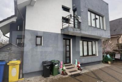 Casă cu 4 camere cu Teren 470 Mp în Central